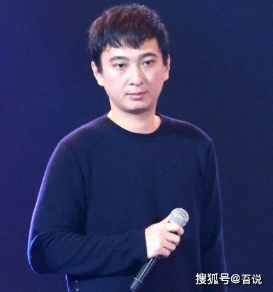 王思聪回归娱乐圈吃瓜