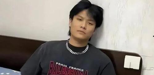 吃瓜直播间娱乐圈男主播